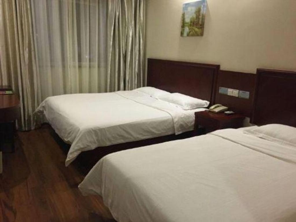 Greentree Inn Shanghai Hongqiao Hub Convention Center Jinghua Road Shell Hotel Eksteriør billede