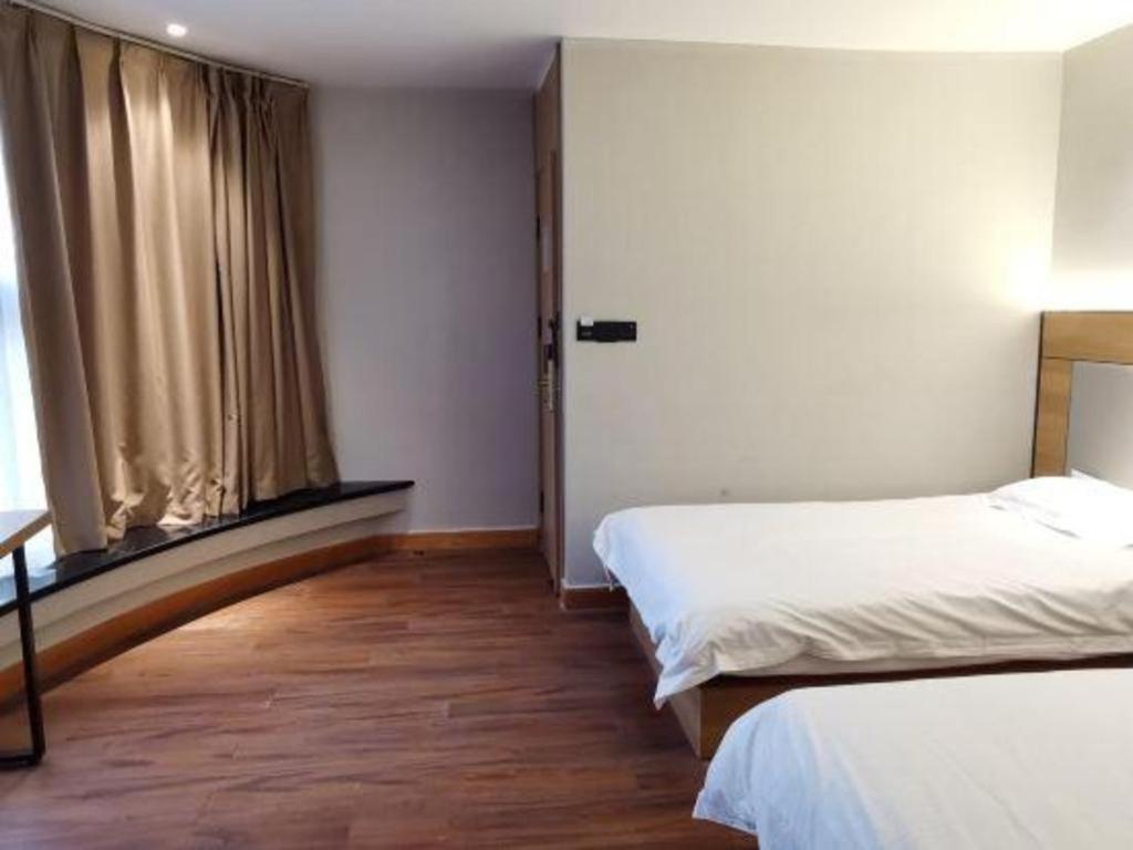 Greentree Inn Shanghai Hongqiao Hub Convention Center Jinghua Road Shell Hotel Eksteriør billede